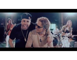 Mana Ft. Nicky Jam - De pies a cabeza