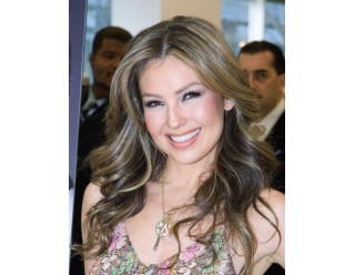 Thalia - Mujer latina